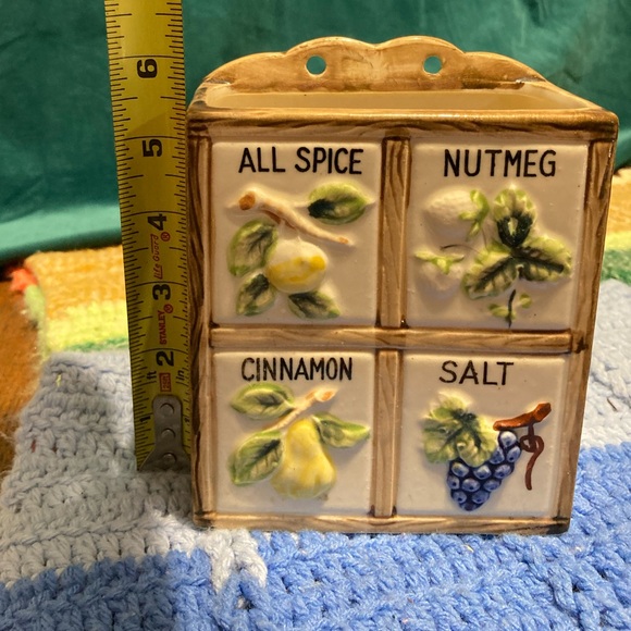 Ceramic Wall Pocket Spice Graphics Kitchen Vintage Kitschy Organizer - Picture 13 of 14